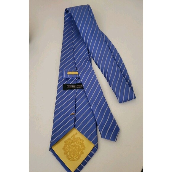 Donald Trump Stripe Tie Silk Blue & White - Picture 4 of 9